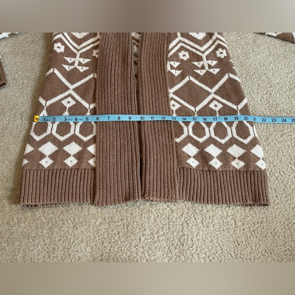 Old Navy - Tribal Aztec Design Open Front Cardigan - Super Warm - Size: Small - Picture 4 of 7